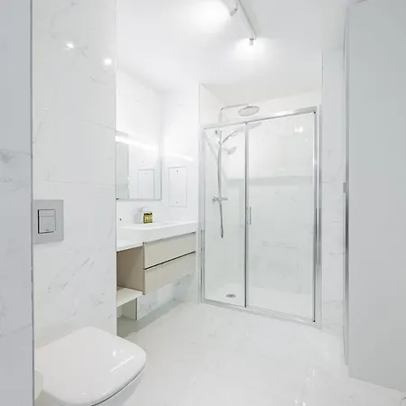 Mobility Lease - - 1 Bedroom - Balcony * Neuilly-sur-Seine