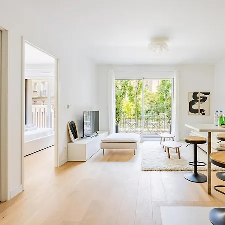 Mobility Lease - - 1 Bedroom - Balcony * Neuilly-sur-Seine